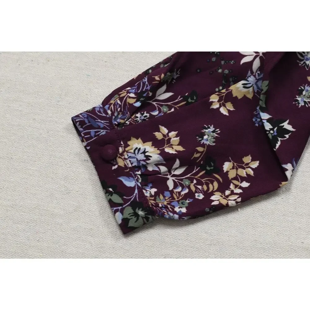 LOFT Women XS Purple Floral Long Sleeve Blouse Pleated Rayon Keyhole Back